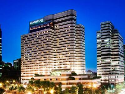 Renaissance Hotel